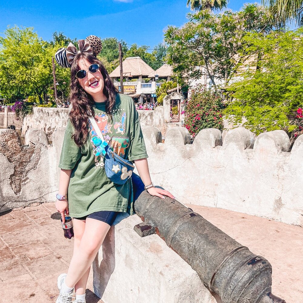 Meet your Posher, Becky